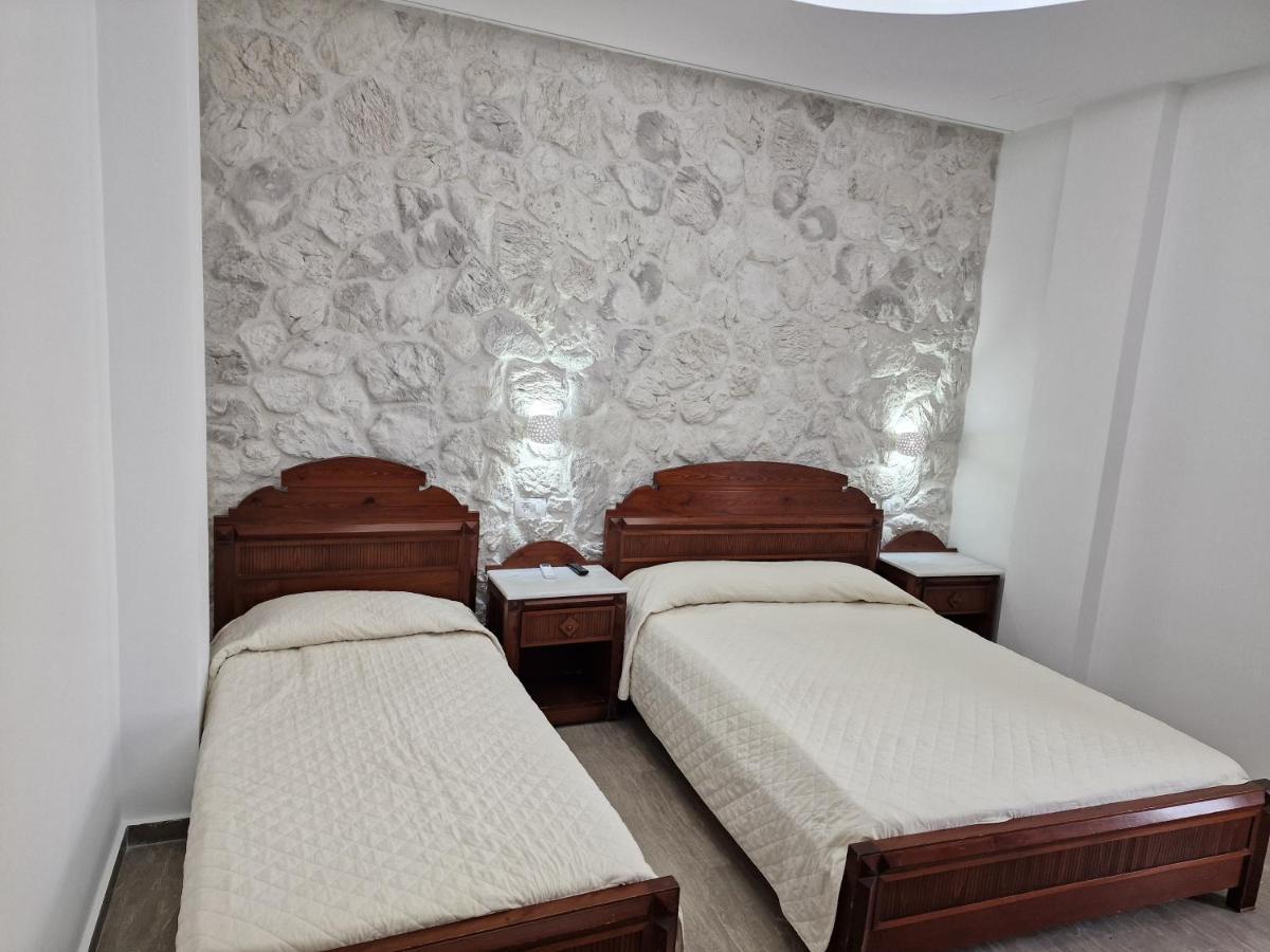 Emmanouela Studios & Villas Karterados  Bagian luar foto